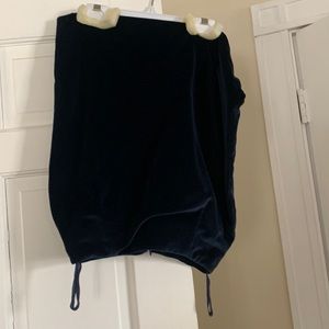 Velvet navy blue skirt